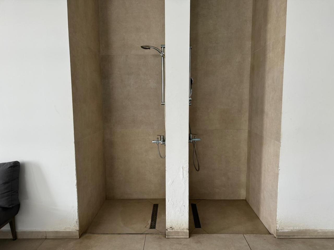 Daire Courtyard Long Beach, северный кипр, бассейн, терраса, 500м от моря